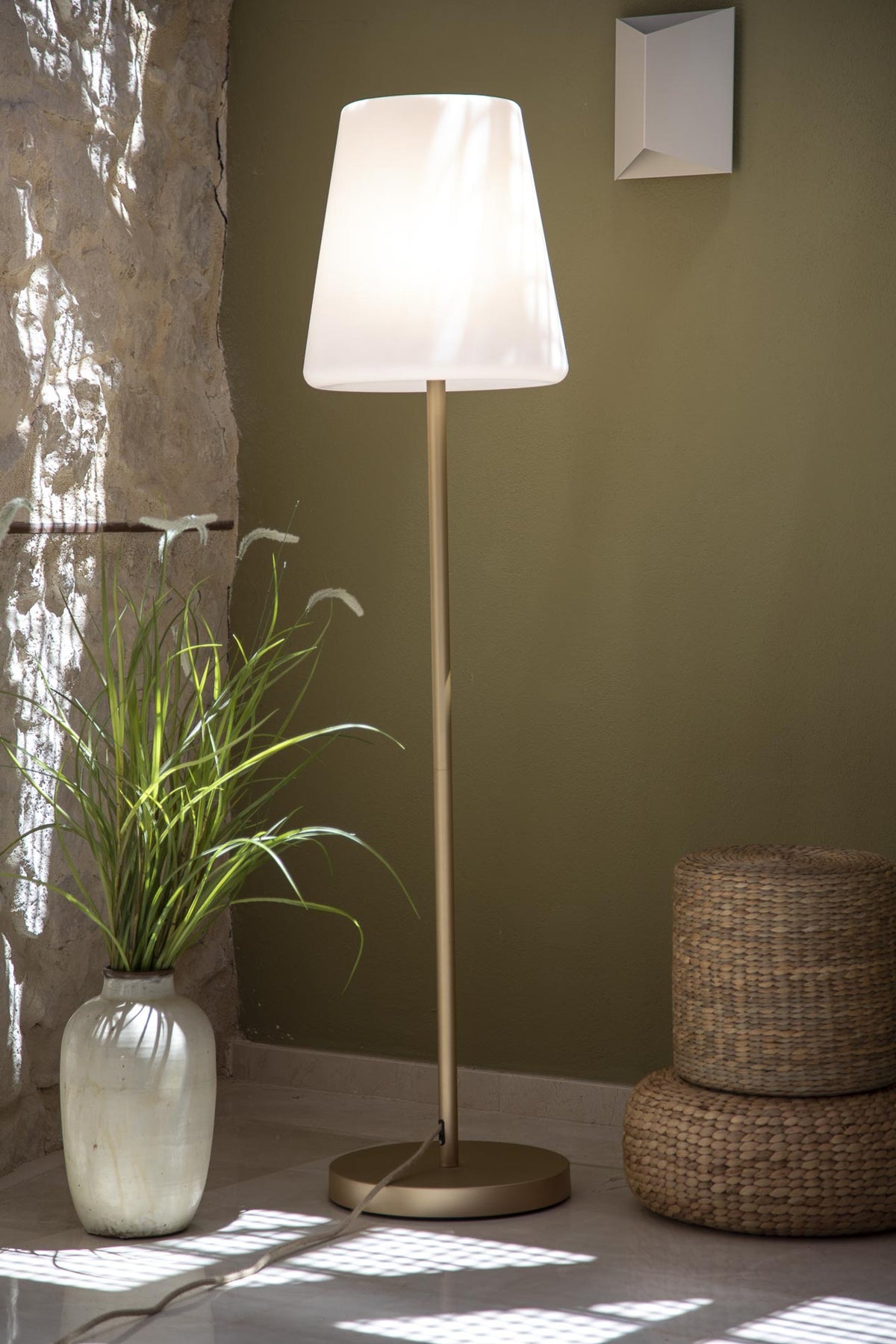 Indoor Floor Lamps