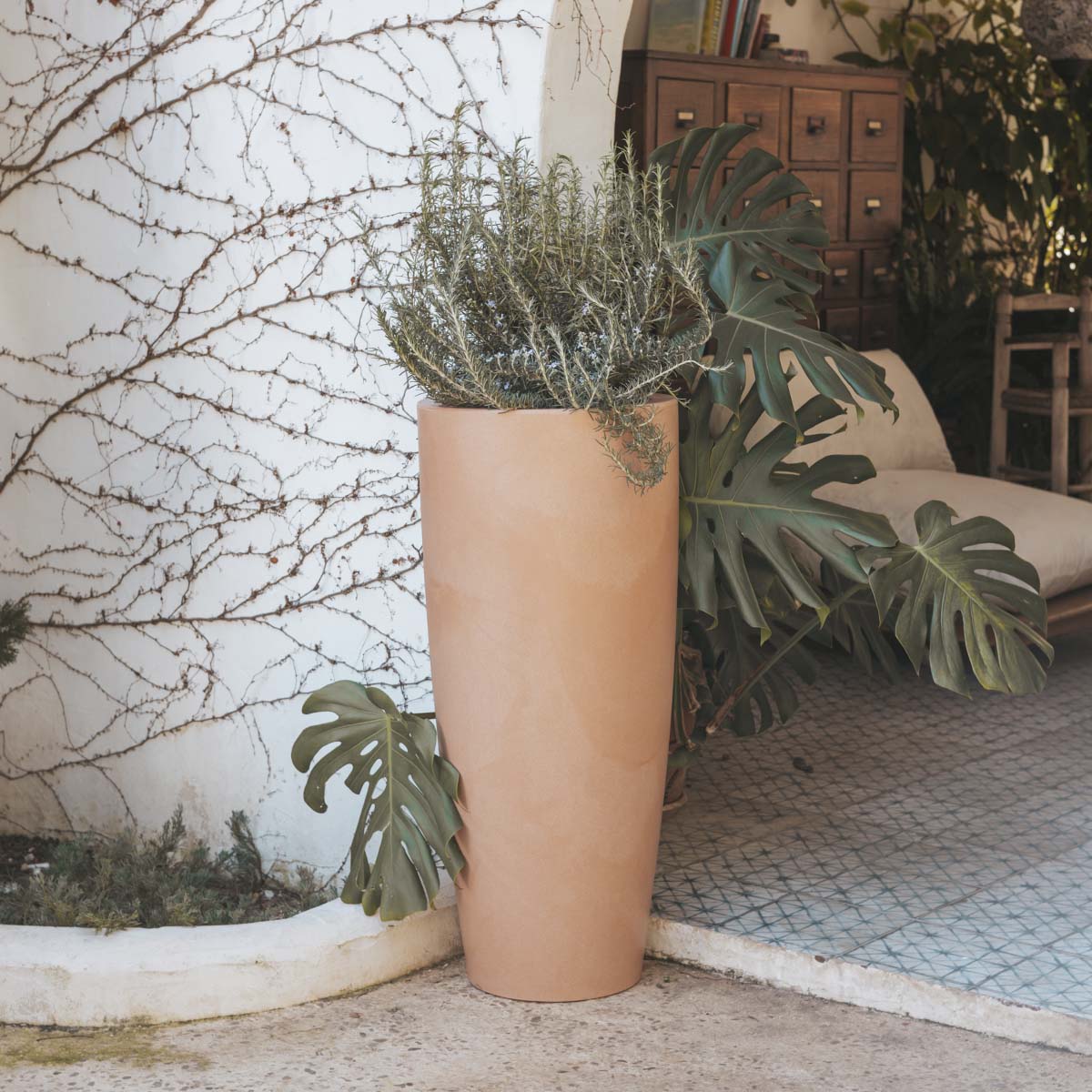 90 litre plant pots Colored pot BAMBÚ 90